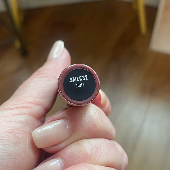 Mixed Lip Kit Lot - Picture 11 of 12